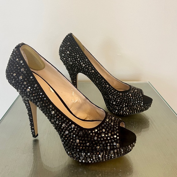 Enzo Angiolini Black Beaded Pumps size 7 1/2 - Picture 5 of 9